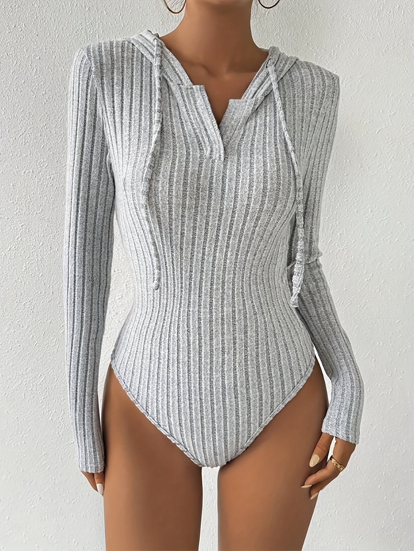 Celeste™: Geribde Bodysuit met Capuchon
