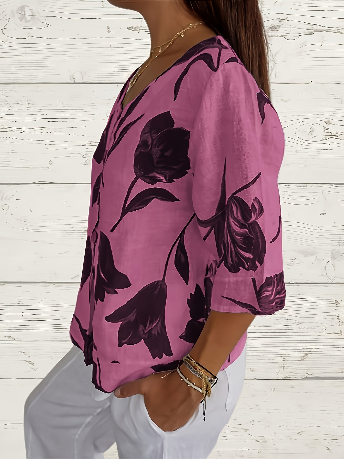 Flaira™ - Blouse met V-hals en knoopjes