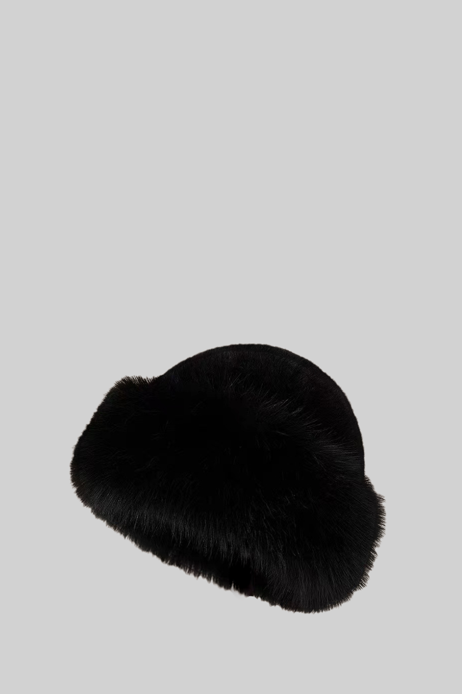 NoireLuxe™: Zwarte Furry muts met Brede Rand