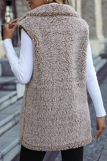 Daniela - Fleece vest met knoopjes