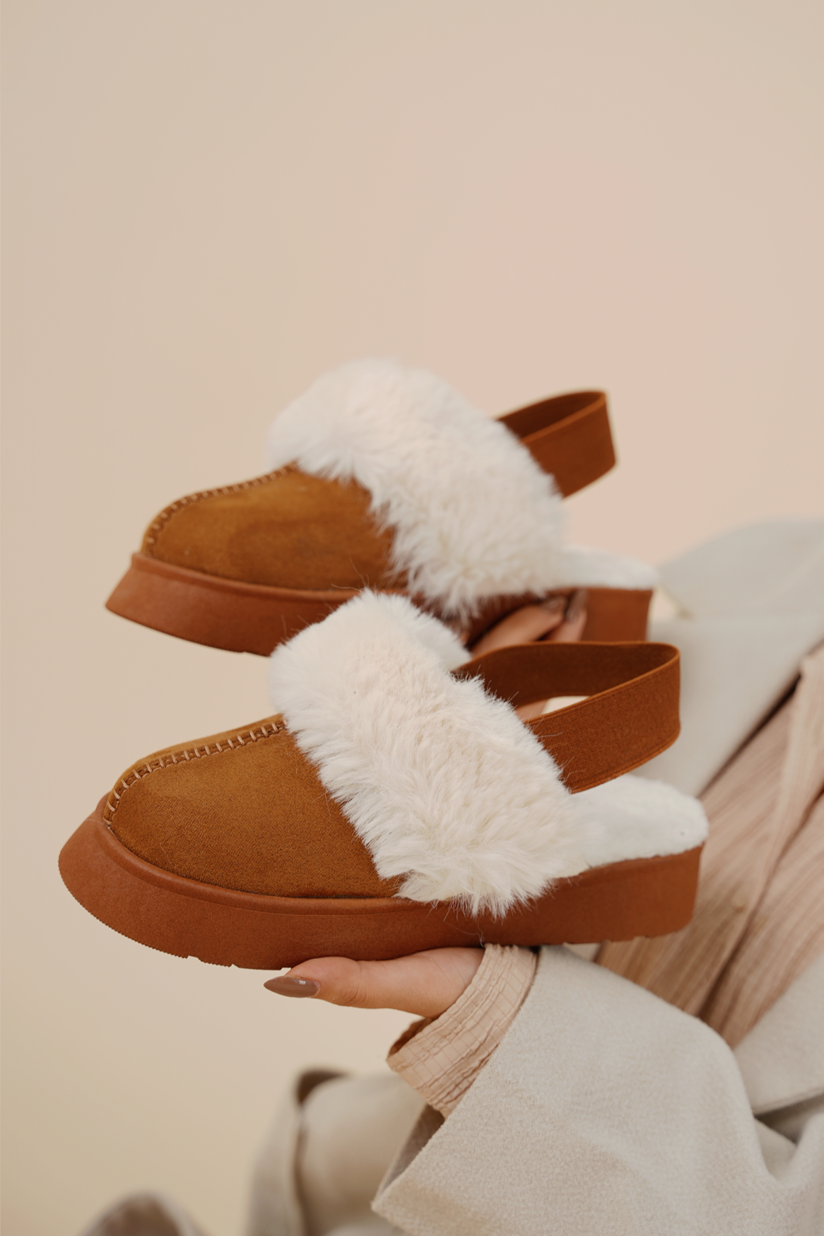 GoGoComfort™: Suède Slingback Klompen