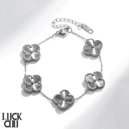 LUCKY CLOVER BRACELET